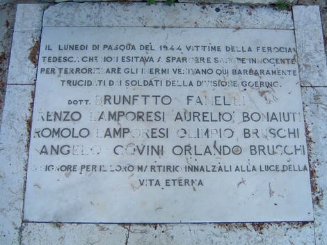 Monumento dedicato alle vittime della ferocia tedesca del 1944, situato a Castiglione.