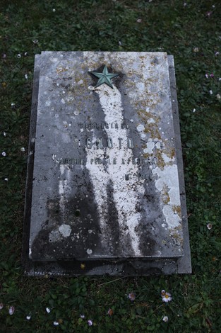 Sacrario dei partigiani pratesi, omaggio alla memoria dei combattenti per la libertà.