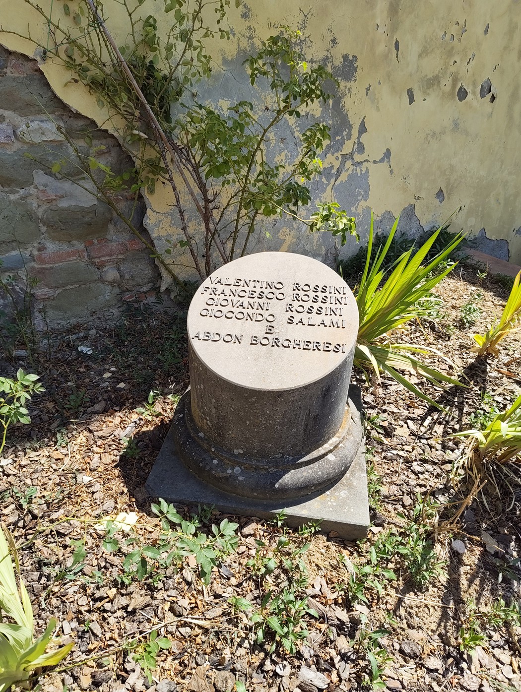Cippo dell'aia Rossini, Comune di Cavriglia (AR), foto 1
