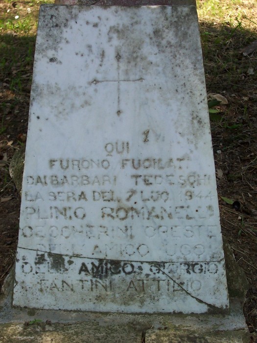Cippo di Perelli, monumento commemorativo dedicato alle vittime della guerra.