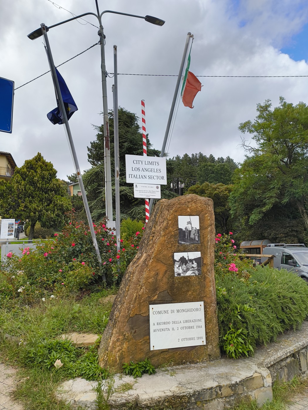 Monumento per la Liberazione di Monghidoro, simbolo di memoria storica e resistenza locale.