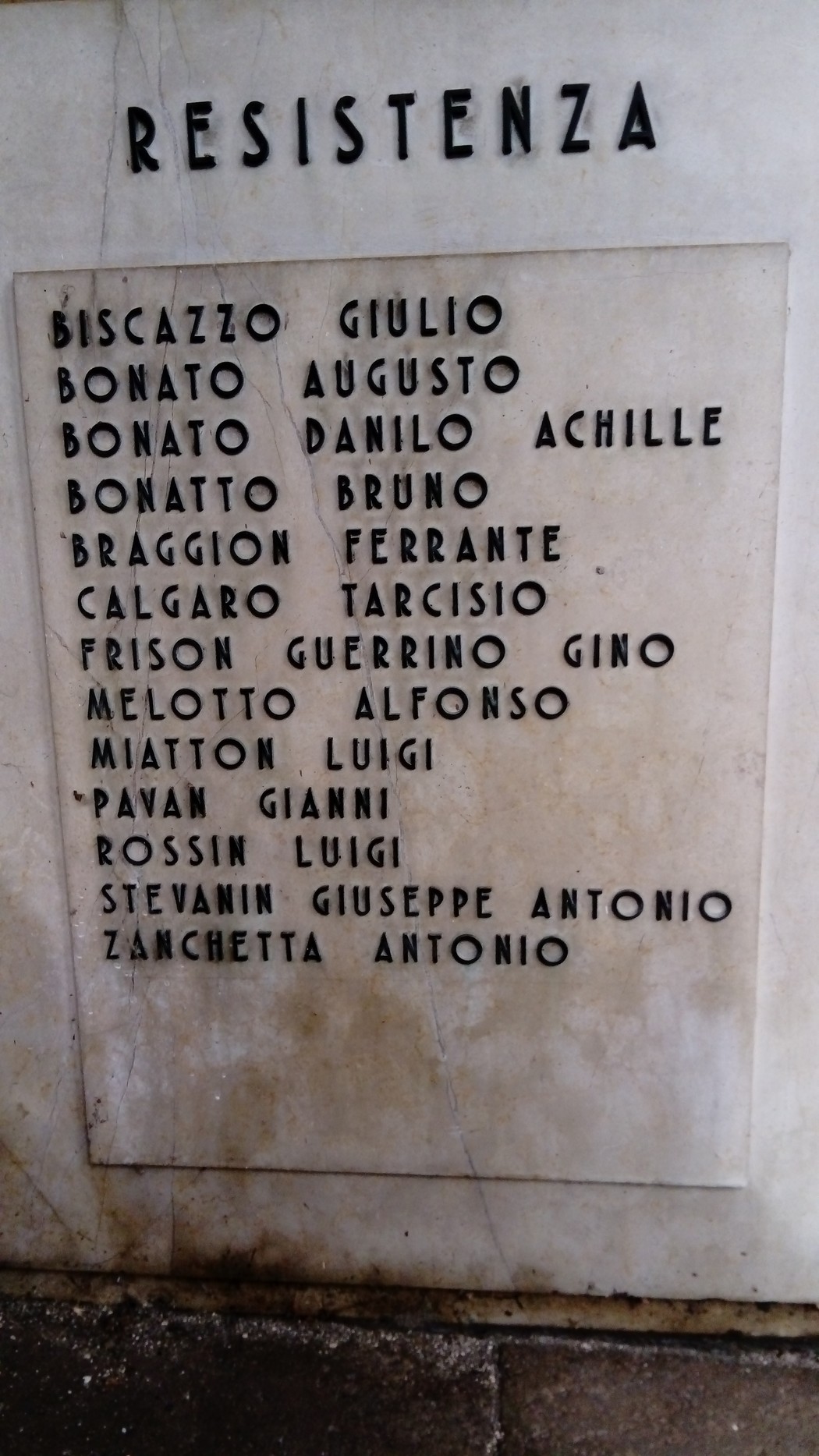 Monumento ai caduti di Montagnana, omaggio ai valorosi della Resistenza.