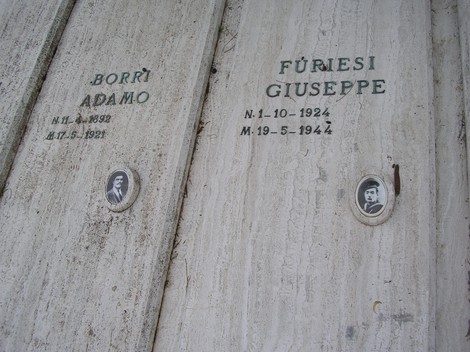Sepolcro dei caduti sangimignanesi, commemorazione dei soldati locali sacrificati per la patria.