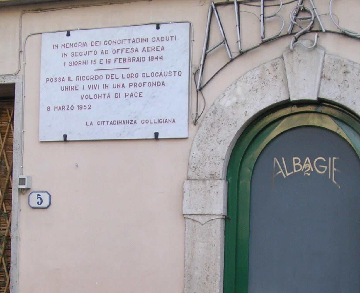 Lapide commemorativa del bombardamento, sita a Colligiana, in memoria delle vittime del 16 febbraio 1944.