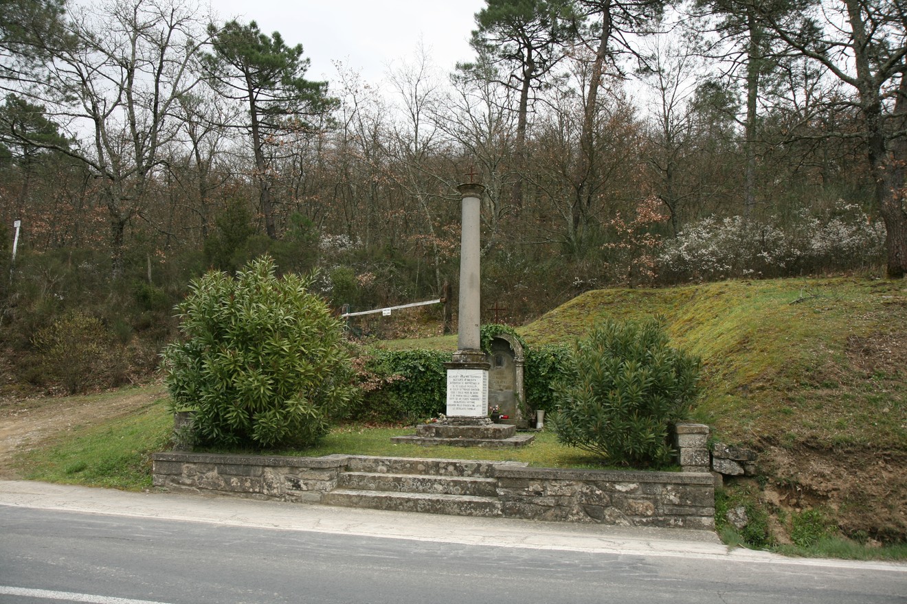 Monumento dell'Orenaccio, dedicato alla memoria storica, immerso nella natura e facilmente accessibile.