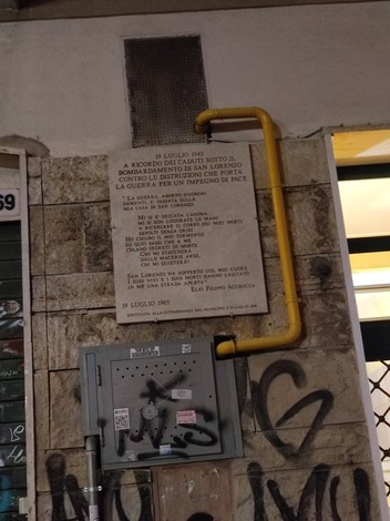 Lapide commemorativa delle vittime del bombardamento di San Lorenzo del 19 luglio 1943.