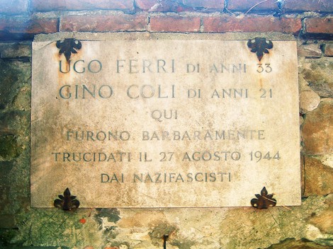 Lapide commemorativa di Ugo Ferri e Gino Colli, vittime dei nazifascisti nel 1944.