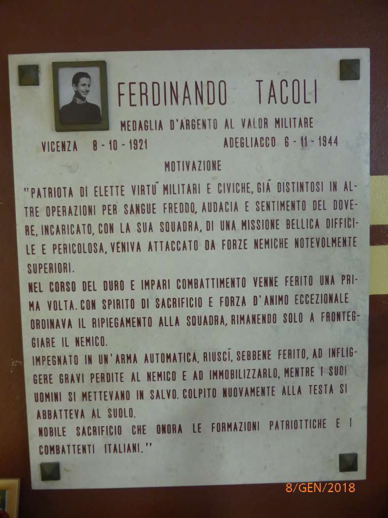 Lapide commemorativa a Ferdinando Tacoli, medaglia d'argento al valor militare, per atti di eroismo.