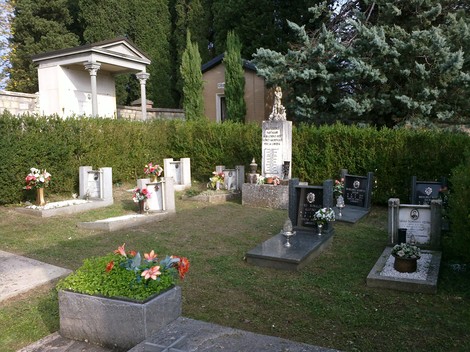 Sacrario dei partigiani, luogo di memoria e onore per coloro che hanno combattuto per la libertà.
