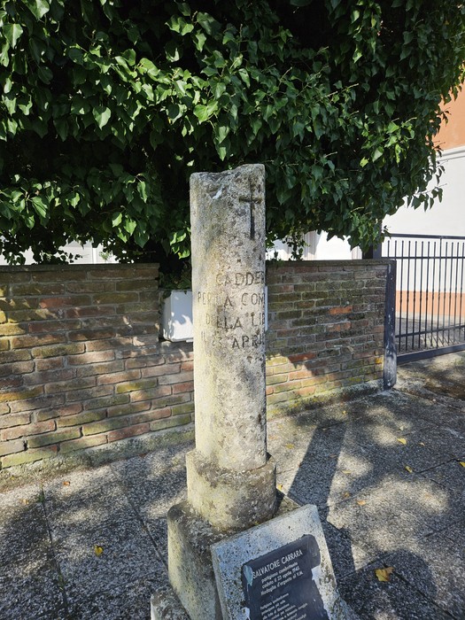 Cippo a Carrara, Comune di Tresignana (FE), foto 3