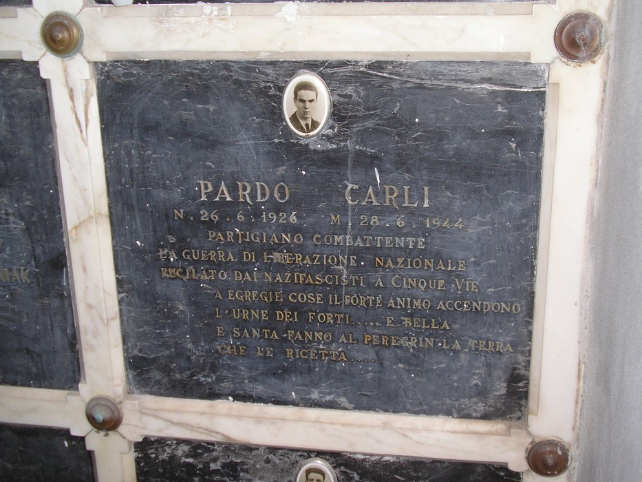 Cappella dei caduti, commemorazione dei partigiani e dei combattenti della Seconda Guerra Mondiale.