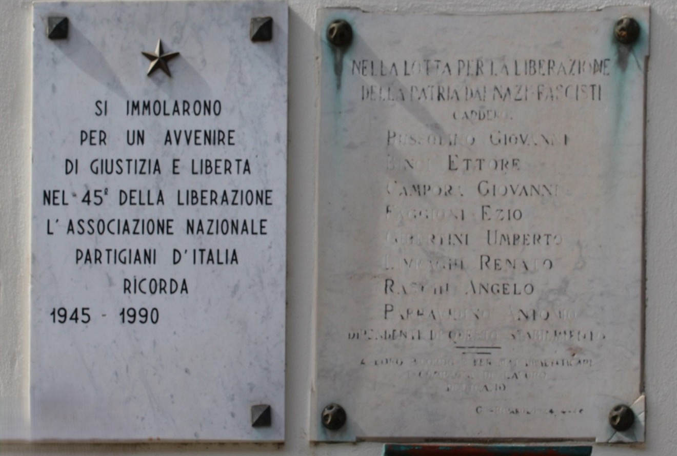 Lapidi commemorative in onore dei caduti per la Libertà, situate a San Giorgio, evocano la memoria storica.