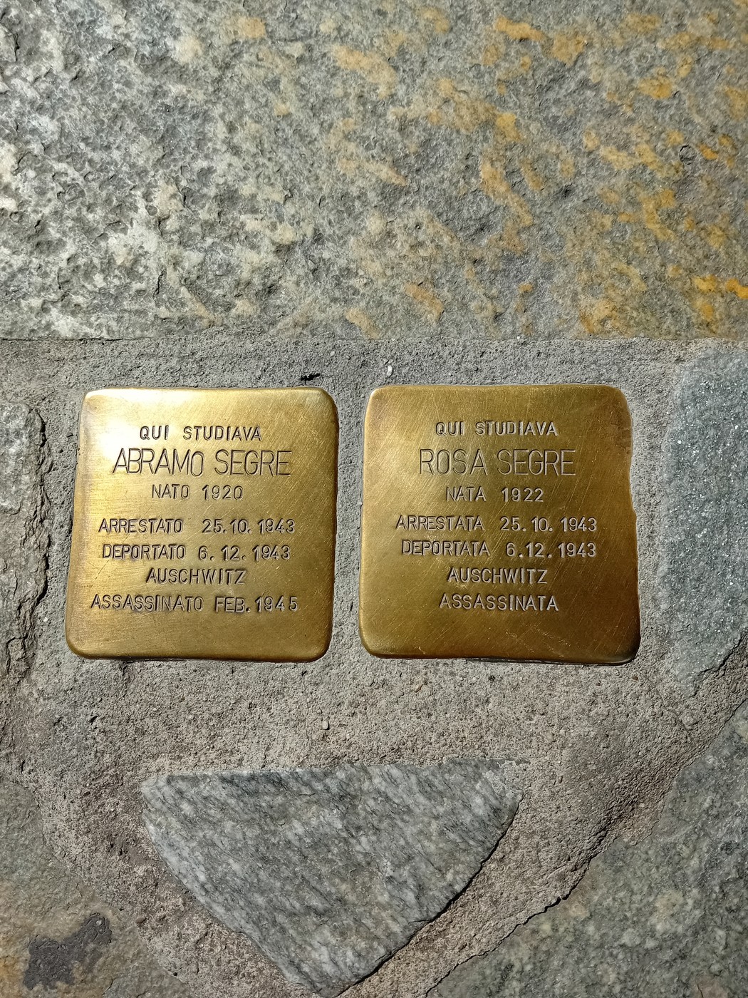 Pietre d'inciampo ai Segre, Comune di Torino (TO), foto 1