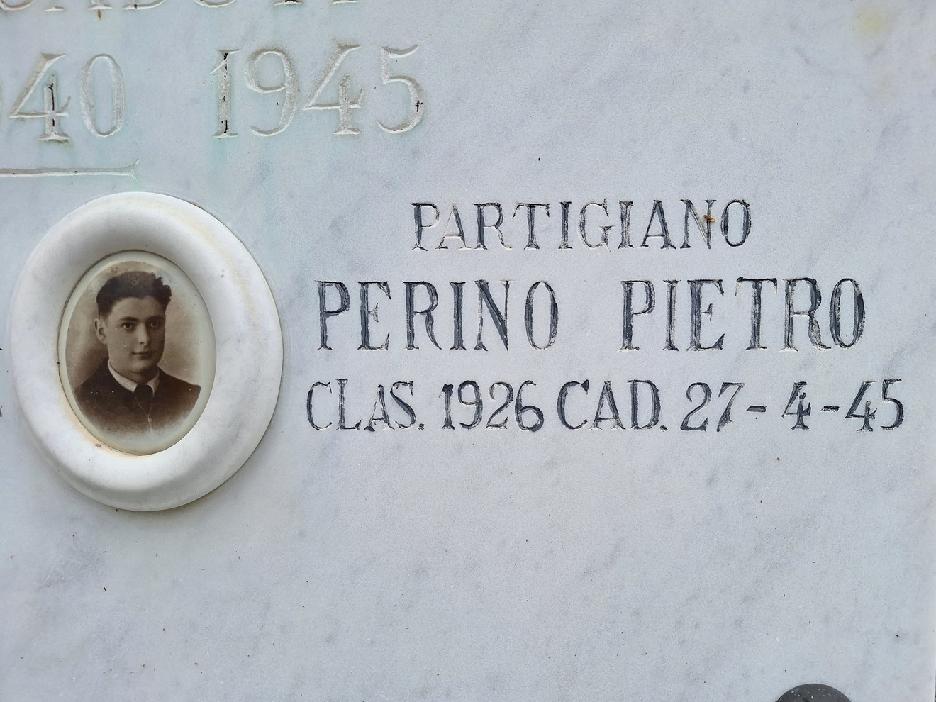 Lapide ai caduti 1940-1945, Comune di Varisella (TO), foto 1