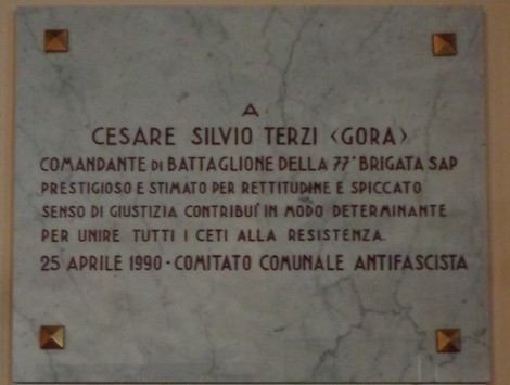 Lapide commemorativa dedicata a Cesare Silvio Terzi, comandante della 77ª Brigata SAP.