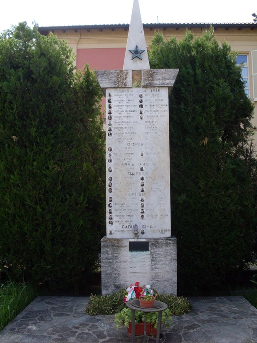 Monumento ai Caduti di Masone, commemorazione dedicata ai soldati della Prima Guerra Mondiale.