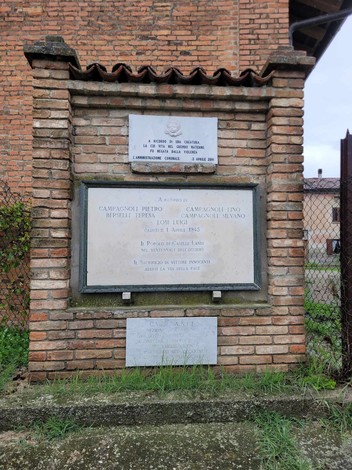 Monumento commemorativo ai caduti di Punte Alte, in memoria dei combattenti della Prima Guerra Mondiale.
