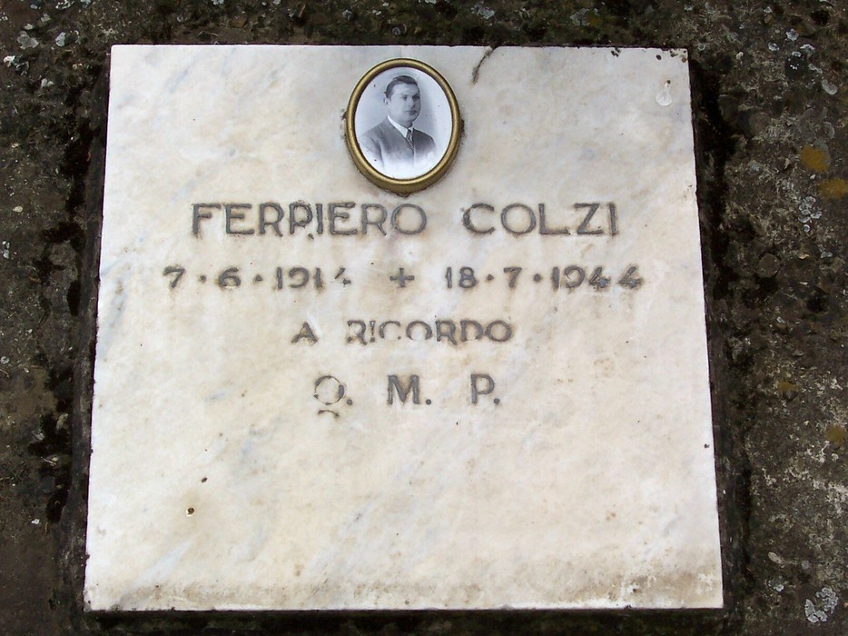 Targa commemorativa di Ferriero Colzi nel Sacrario del cimitero di Badia a Settimo.