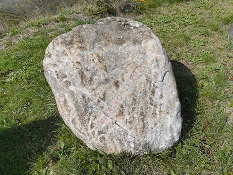 Monumento ai partigiani caduti a Monte Sabbiuno, commemorazione della resistenza contro il fascismo.