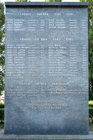 Monumento ai caduti, Comune di Volpiano (TO), foto 1