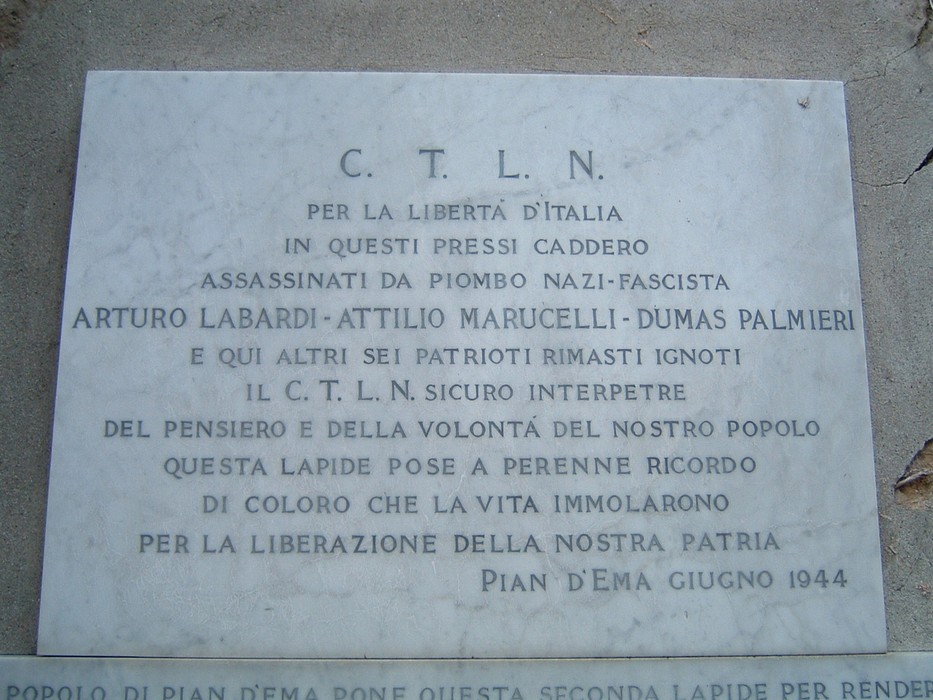Lapide commemorativa dei fucilati di Villa Dani, a ricordo dei patrioti anti-nazifascisti uccisi.