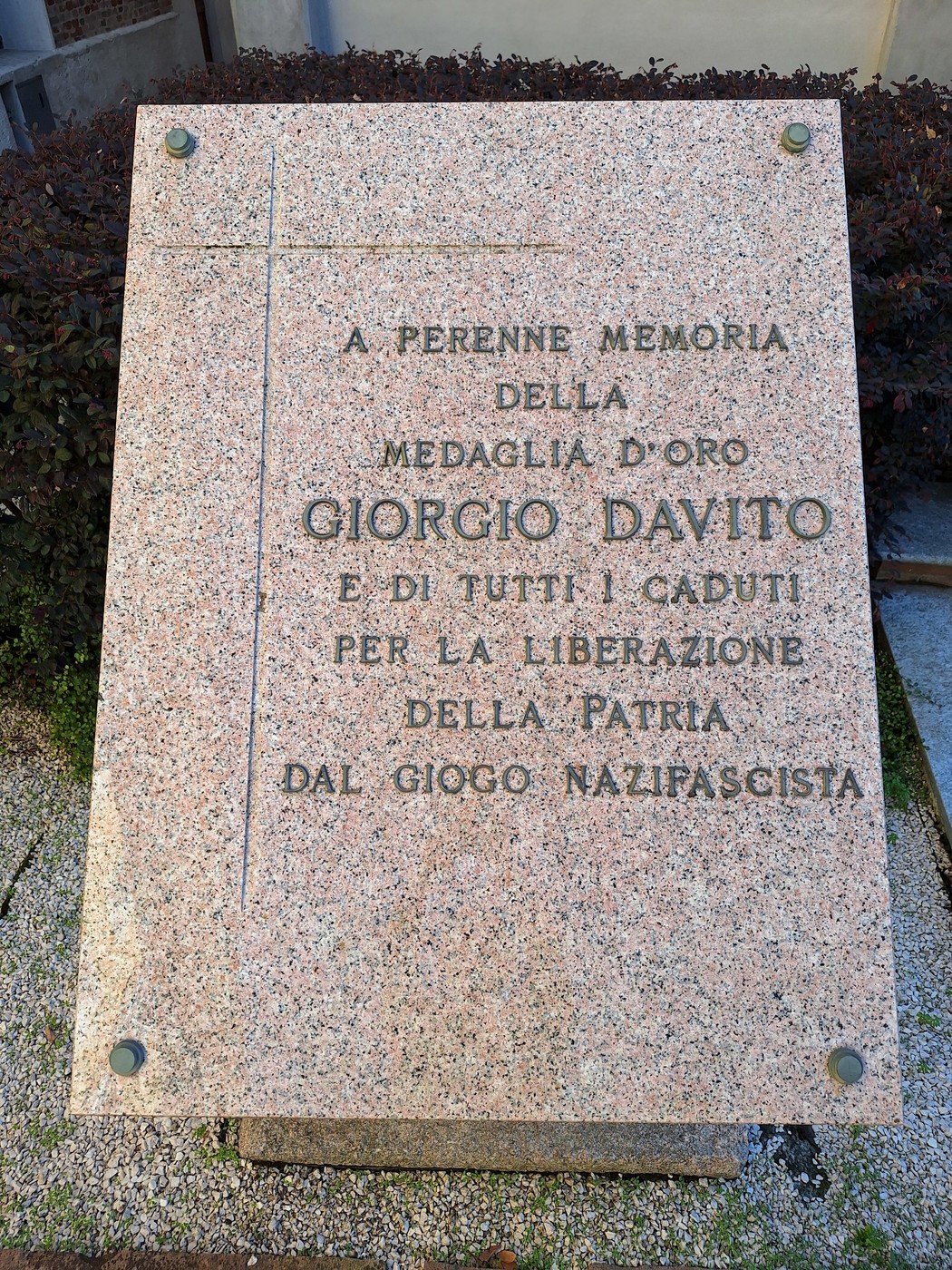 Monumento a Davito, Comune di San Giorgio Canavese (TO), foto 1