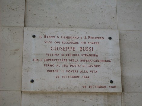 Lapide commemorativa di Giuseppe Bussi, vittima di ferocia durante la Seconda Guerra Mondiale.