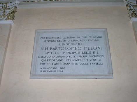 Lapide commemorativa dedicata a N.H. Bartolomeo Meloni, che onora il suo sacrificio per la patria.