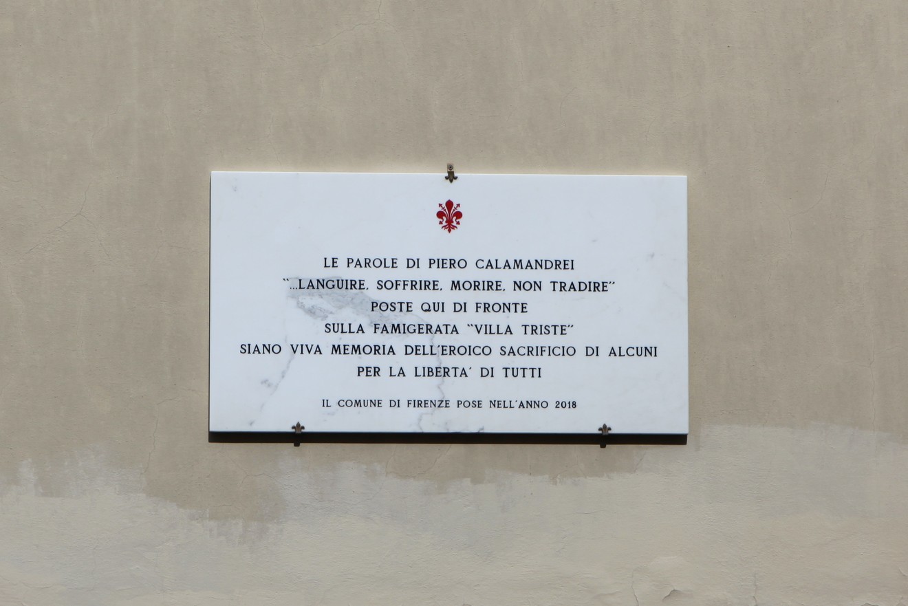 Nuova lapide commemorativa a Villa Triste, onore agli eroi che hanno sacrificato la vita per la libertà.
