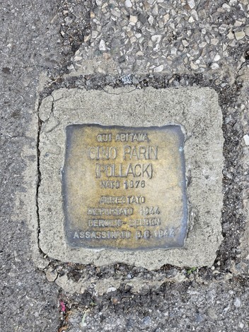 Pietra d'inciampo dedicata a Cino Parin, che ricorda la sua deportazione e assassinato nel 1942.