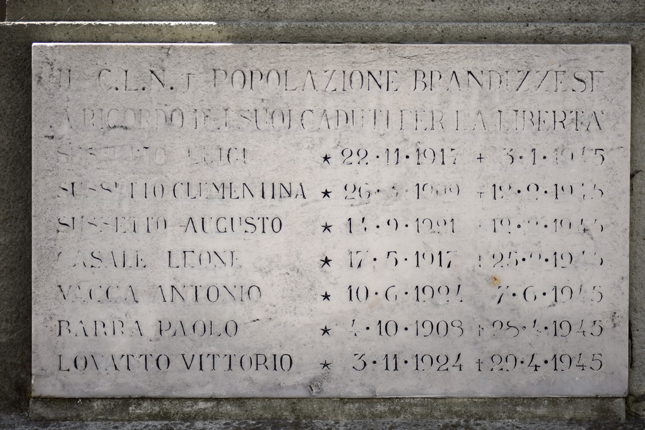 Monumento ai caduti, Comune di Brandizzo (TO), foto 1