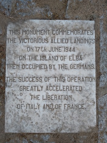 Monumento commemorativo alle vittoriose operazioni alleate del 17 giugno 1944 sull'isola d'Elba.