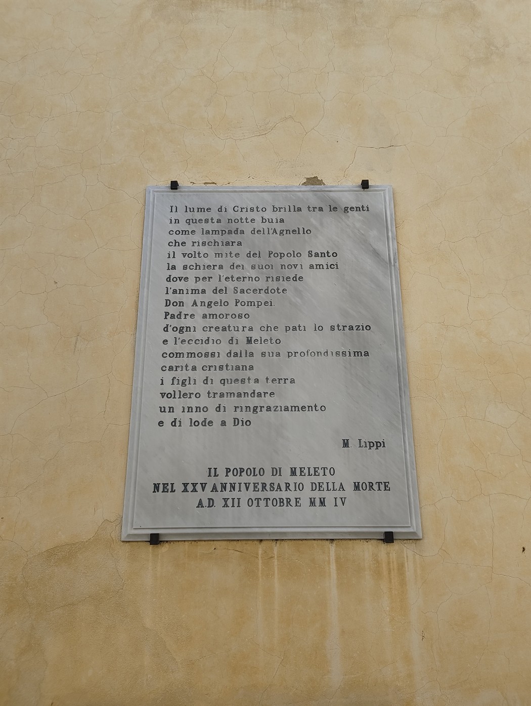 Lapide a Pompei, Comune di Cavriglia (AR), foto 1