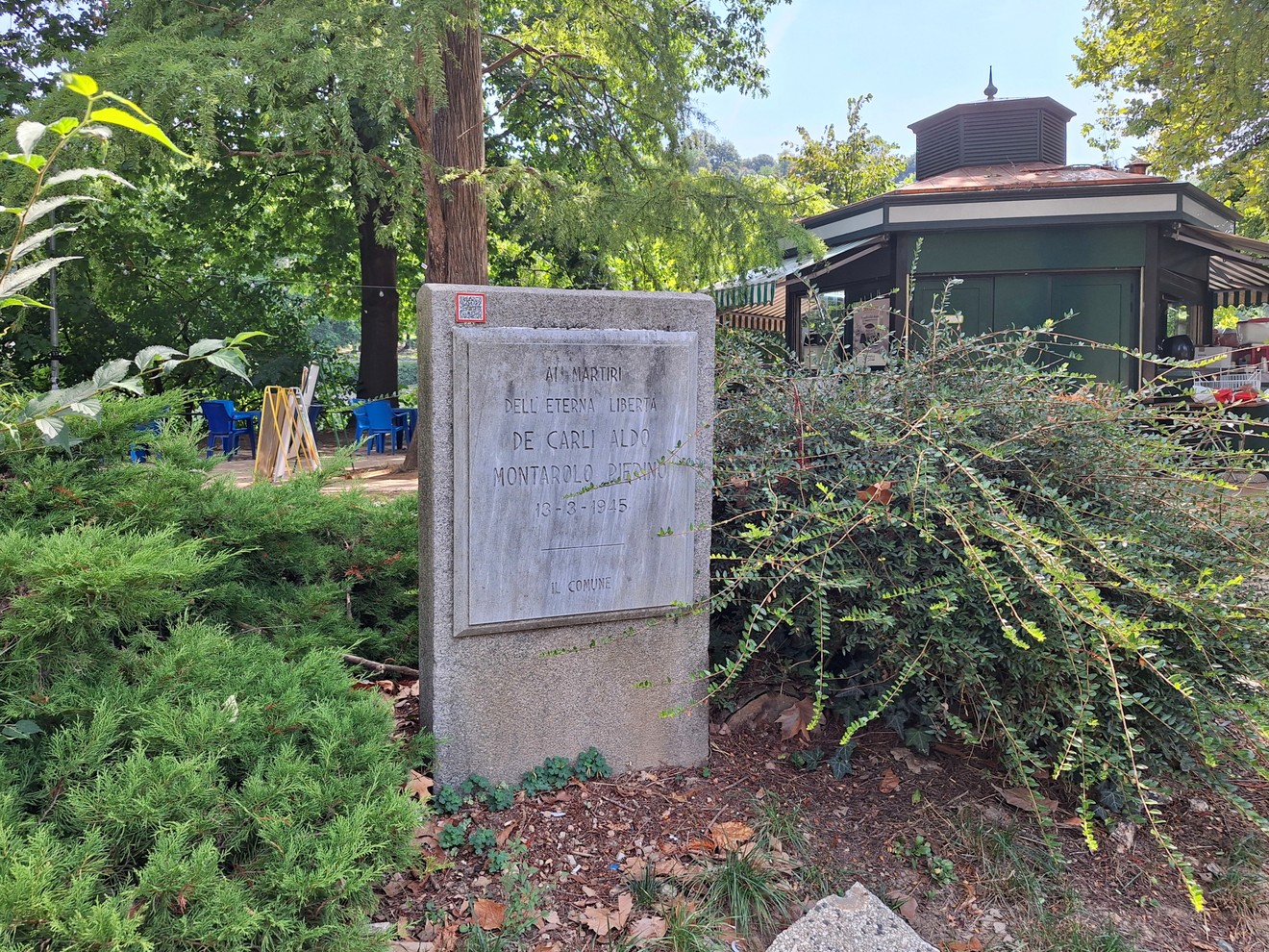 Stele a De Carli e Montarolo, Comune di Torino (TO), foto 1