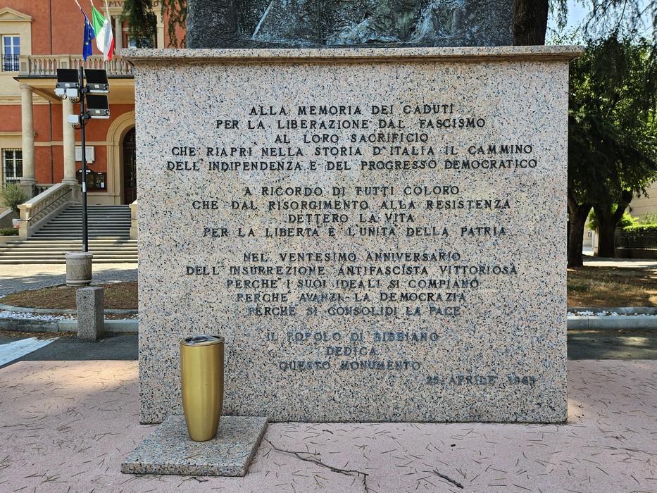 Monumento ai Caduti della Liberazione, Comune di Bibbiano (RE), foto 3
