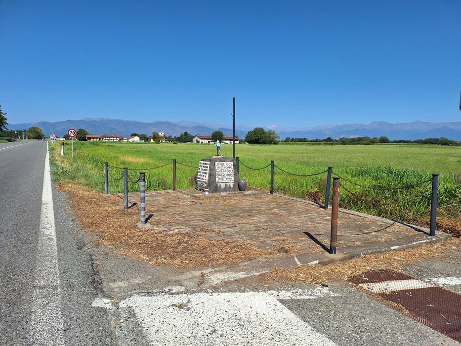 Cippo ai caduti del 26 aprile 1945, Comune di Caselle Torinese (TO), foto 4