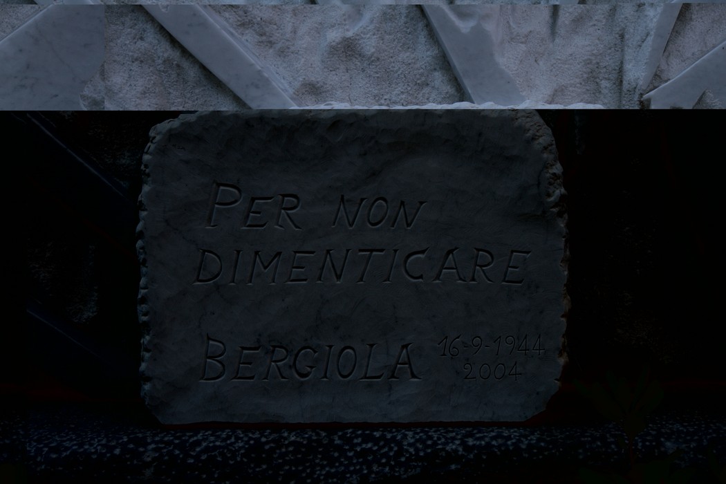 Monumento dedicato alle vittime dell'eccidio di Bergiola, simbolo della memoria storica.