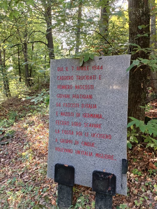 Memoriale alle Fosse della Benedicta, sito della tragedia di giovani partigiani, avvenuta il 7 aprile 1944.
