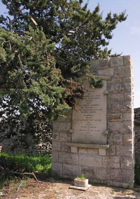 Monumento commemorativo della strage di Murgetta Rossi, dedicato alle vittime di quell'evento tragico.