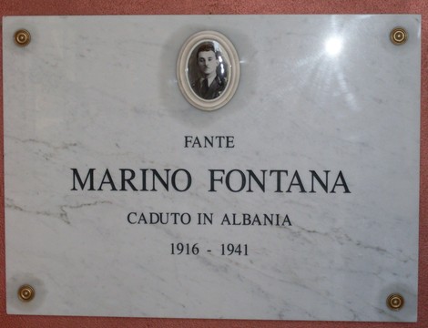 Sacrario ai Caduti per la libertà di Bibbiano, in memoria dei soldati caduti durante il conflitto.