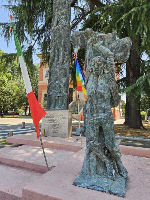 Monumento ai Caduti della Liberazione, Comune di Bibbiano (RE), foto 2