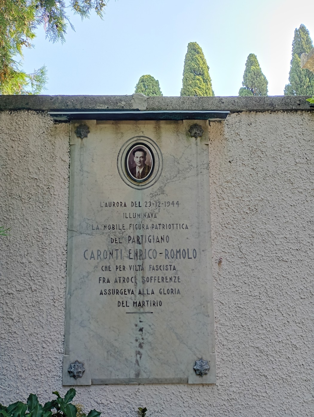Lapide a Caronti, Comune di Menaggio (CO), foto 1