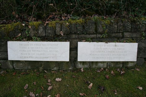Cimitero di Guerra della Valle del Santerno, commemorazione dei soldati italiani caduti.