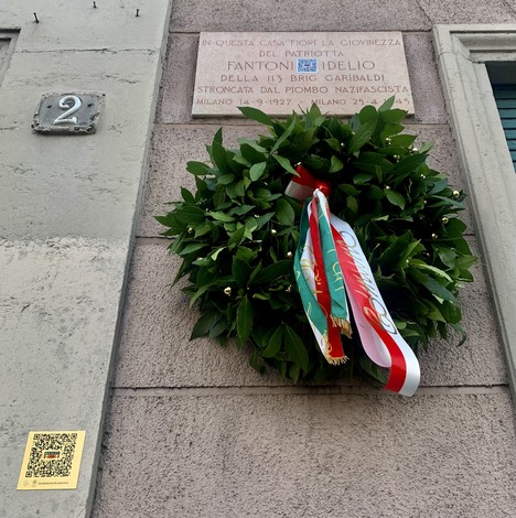 Lapide commemorativa di Edelio Fantoni, patriota stroncato dal regime nazifascista a Milano.