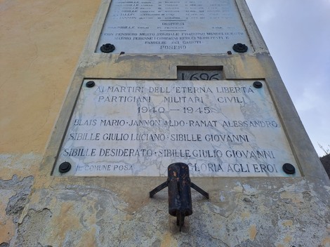 Lapidi commemorative ai caduti di Ramats, in memoria dei martiri della libertà dal 1914 al 1945.