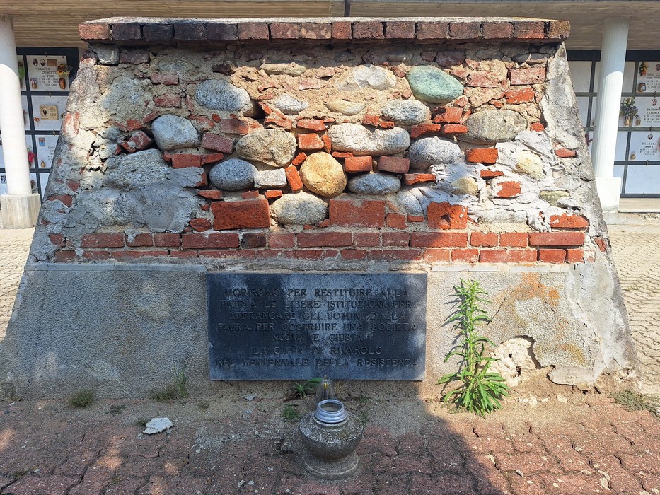 Monumento ai fucilati di Argentera, Comune di Rivarolo Canavese (TO), foto 5