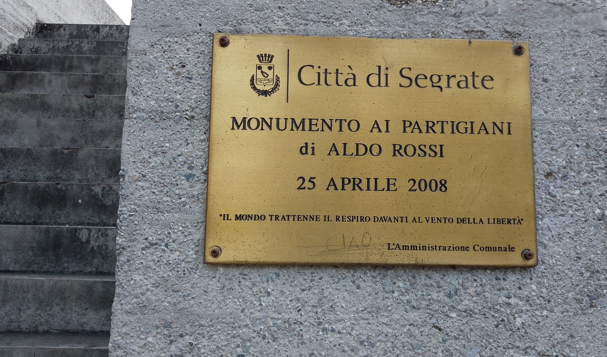 Monumento ai Partigiani ad Aldo Rossi, dedicato alla memoria dei caduti per la libertà, situato a Segrate.