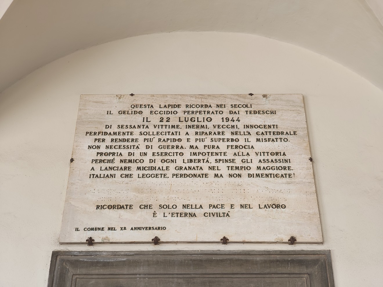 Lapide alle vittime del Duomo, Comune di San Miniato (PI), foto 1