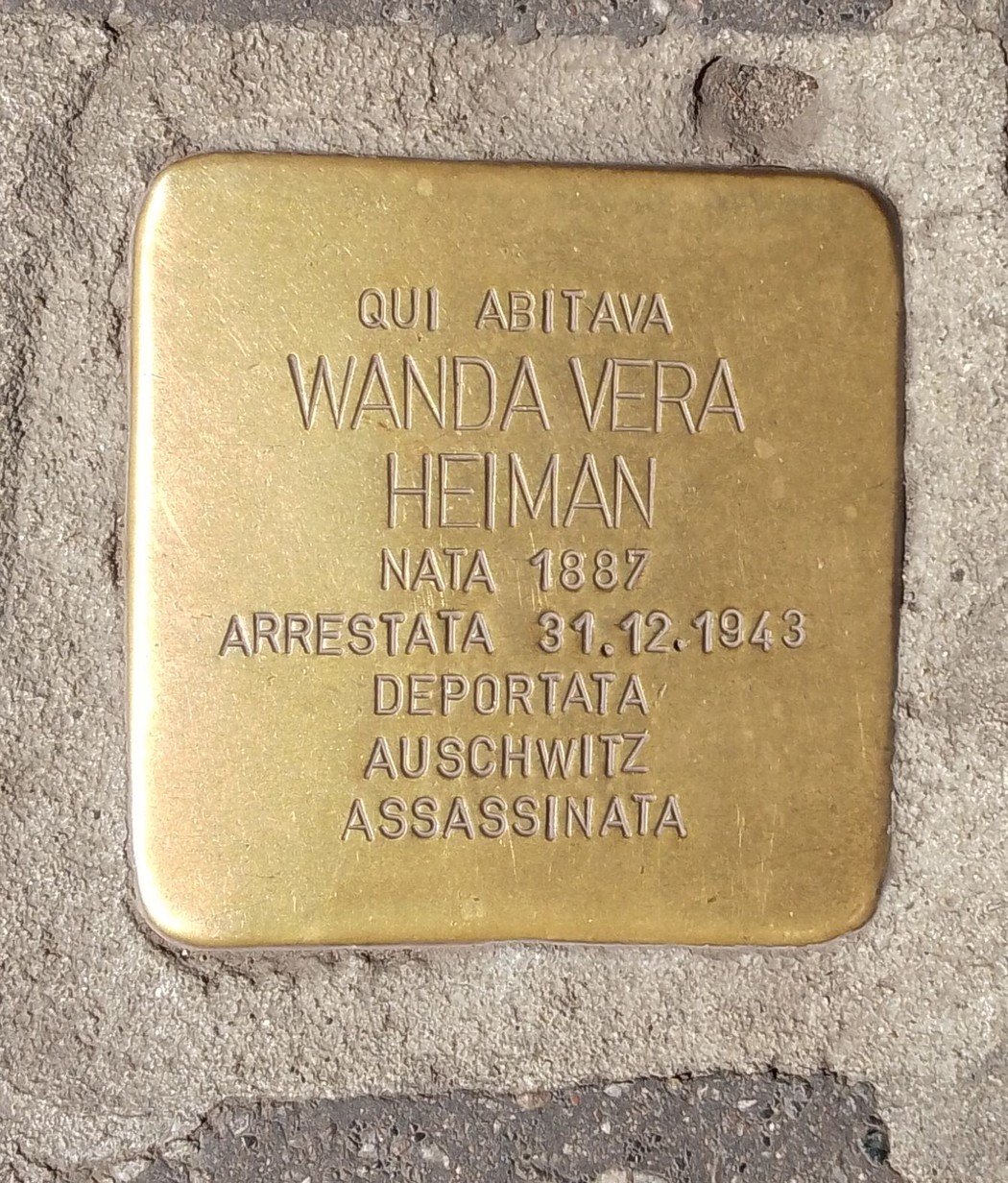 Pietra d'inciampo in memoria di Wanda Vera Heiman, deportata e assassinata ad Auschwitz.