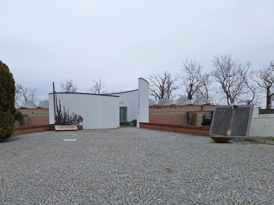 Monumento al 50° anniversario della Liberazione, Comune di Collegno (TO), foto 4